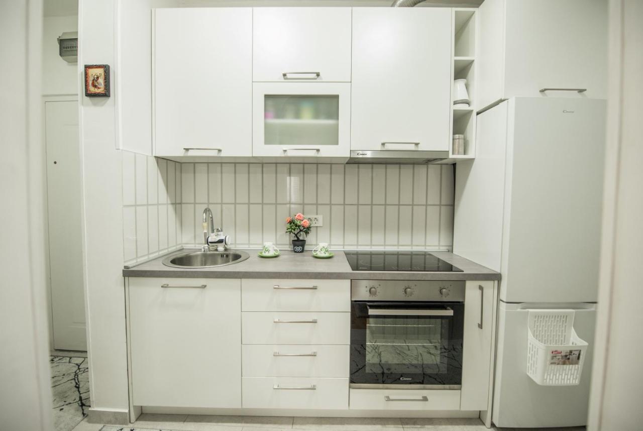 Apartman Vukcevic พอดโกริกา ภายนอก รูปภาพ