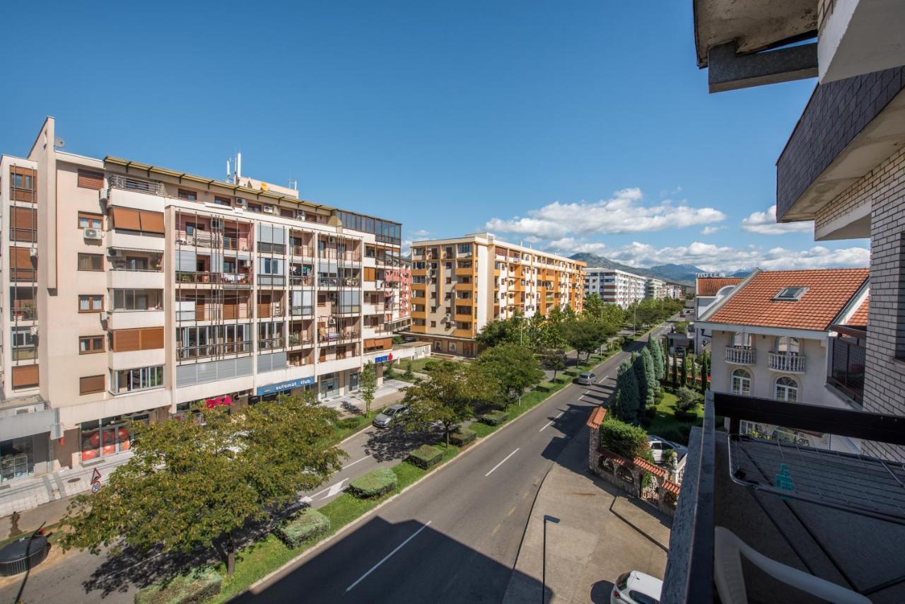 Apartman Vukcevic พอดโกริกา ภายนอก รูปภาพ